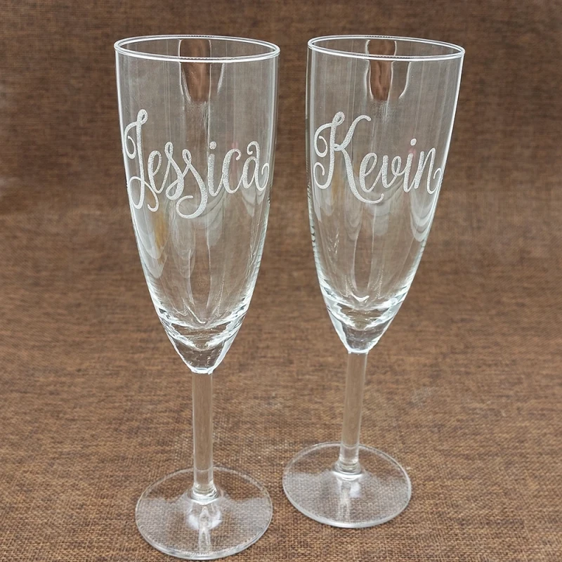 Personalisiertes Sektglas mit Gravur