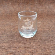 Personalisiertes Glas mit Wunschgravur