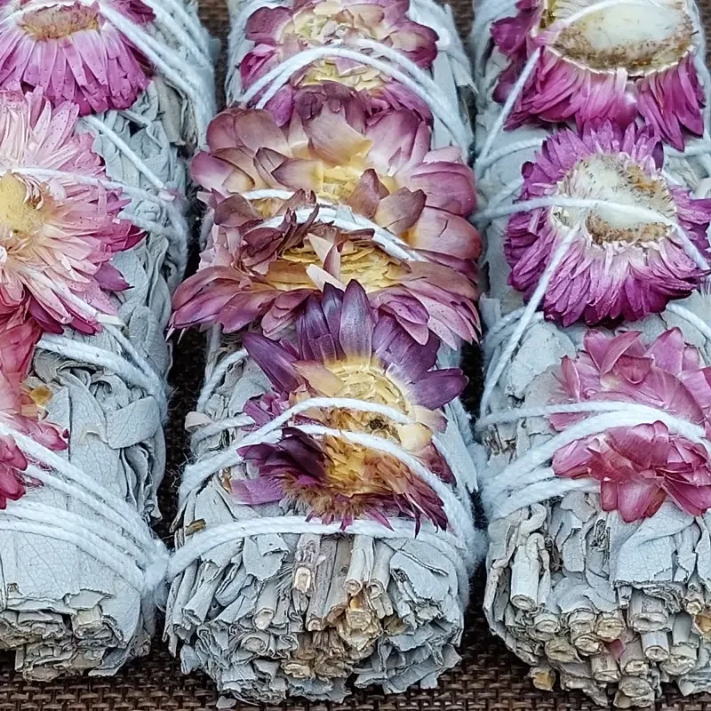 Räucherbündel weisser Salbei mit Rosa Sonnenblume